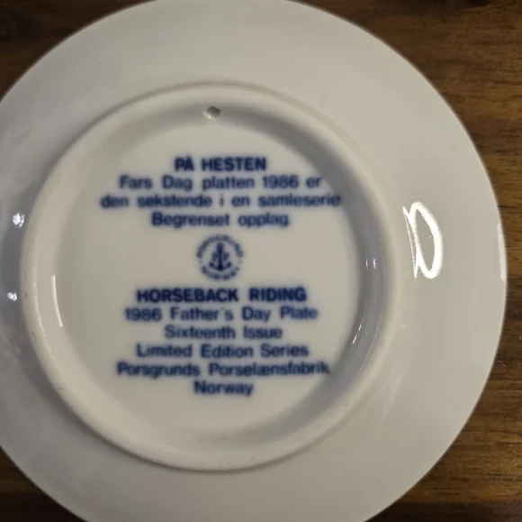 Porsgrund Collector Edition Fathers Day Plates 1983-1987 - Picture 7 of 12
